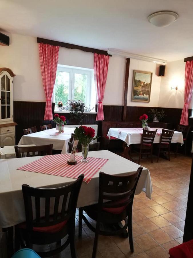Guesthouse Arnika Fužine Kültér fotó