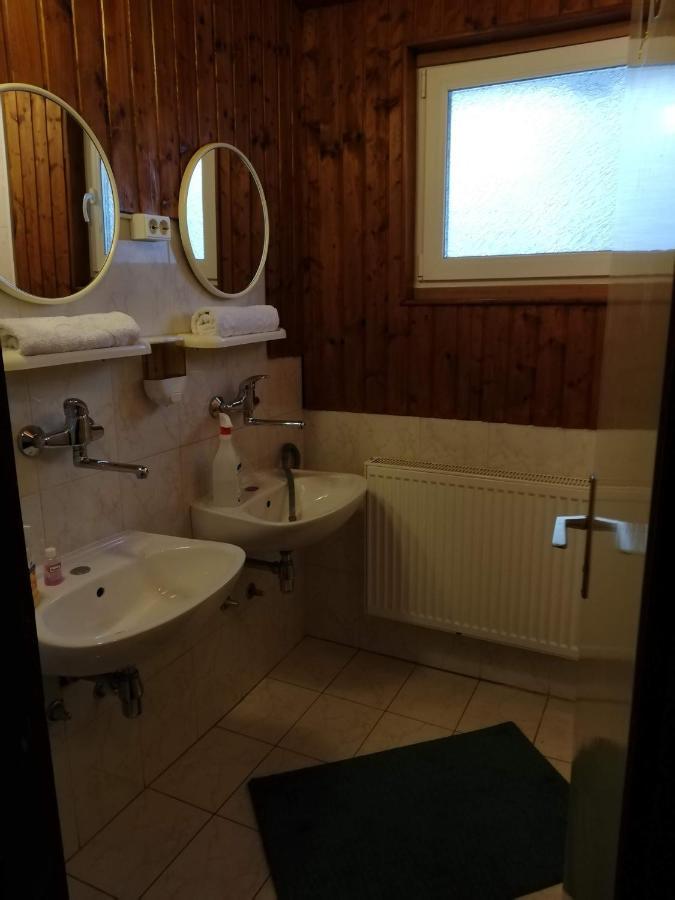 Guesthouse Arnika Fužine Kültér fotó