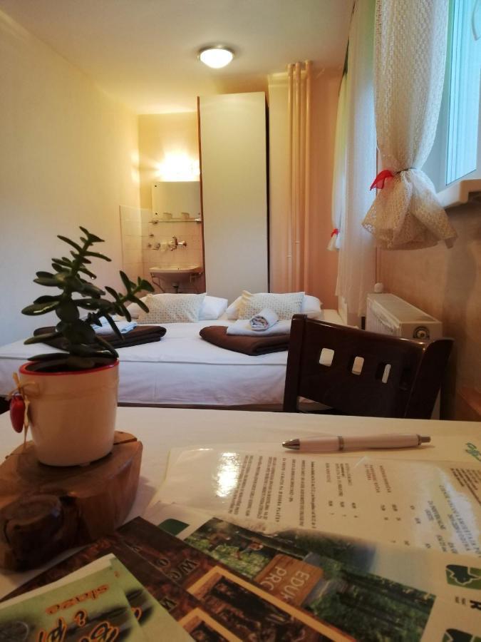 Guesthouse Arnika Fužine Kültér fotó